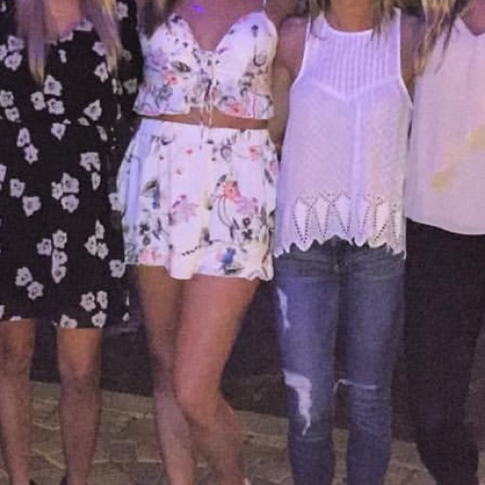 Floral 2 piece set tank and shorts